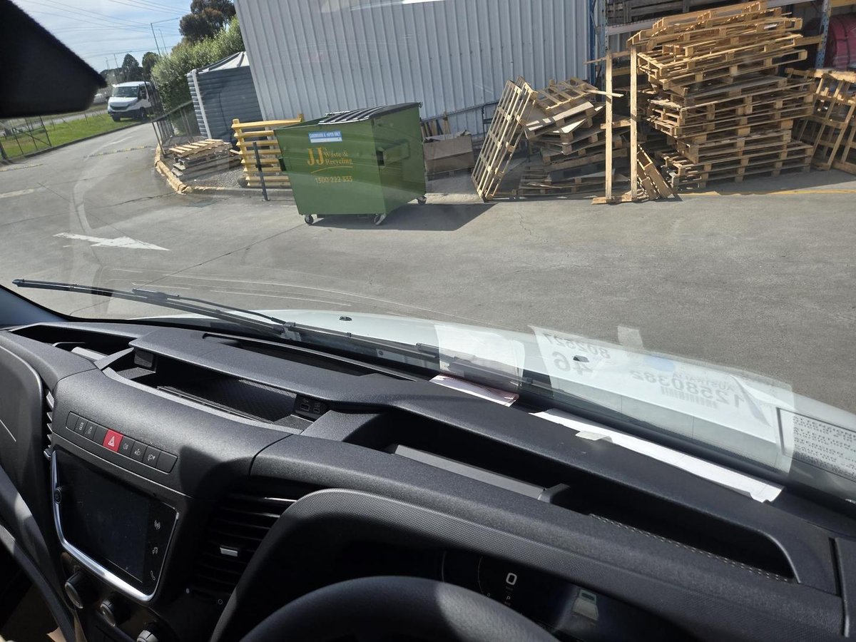 2025 Iveco Daily 45C18 Tradie Made image 17
