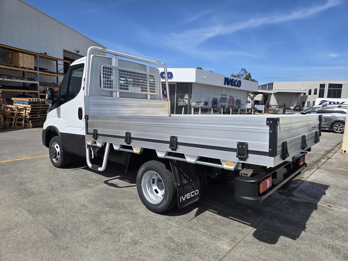 2025 Iveco Daily 45C18 Tradie Made image 5