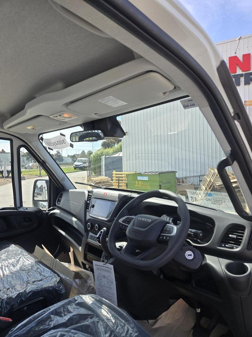 2025 Iveco Daily 45C18 Tradie Made image 14
