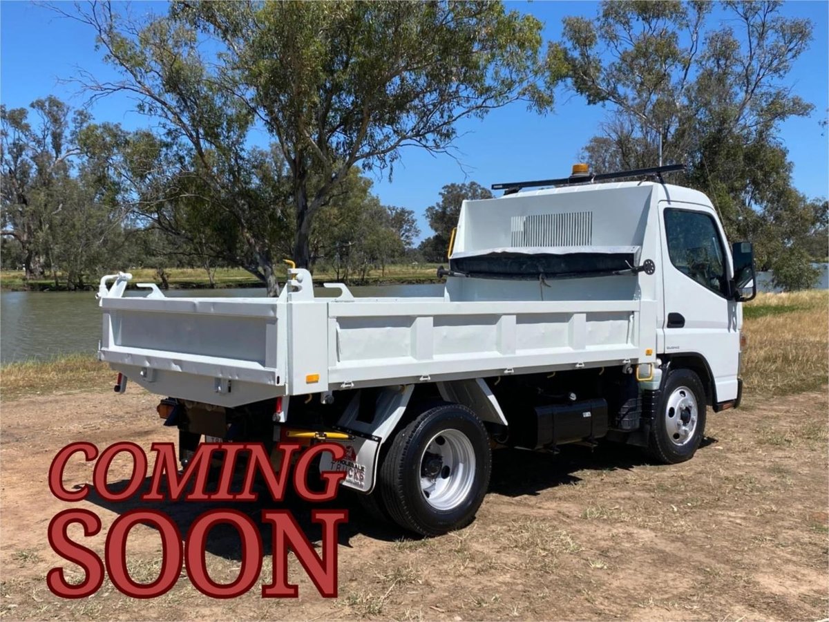 2019 Mitsubishi Canter image 7