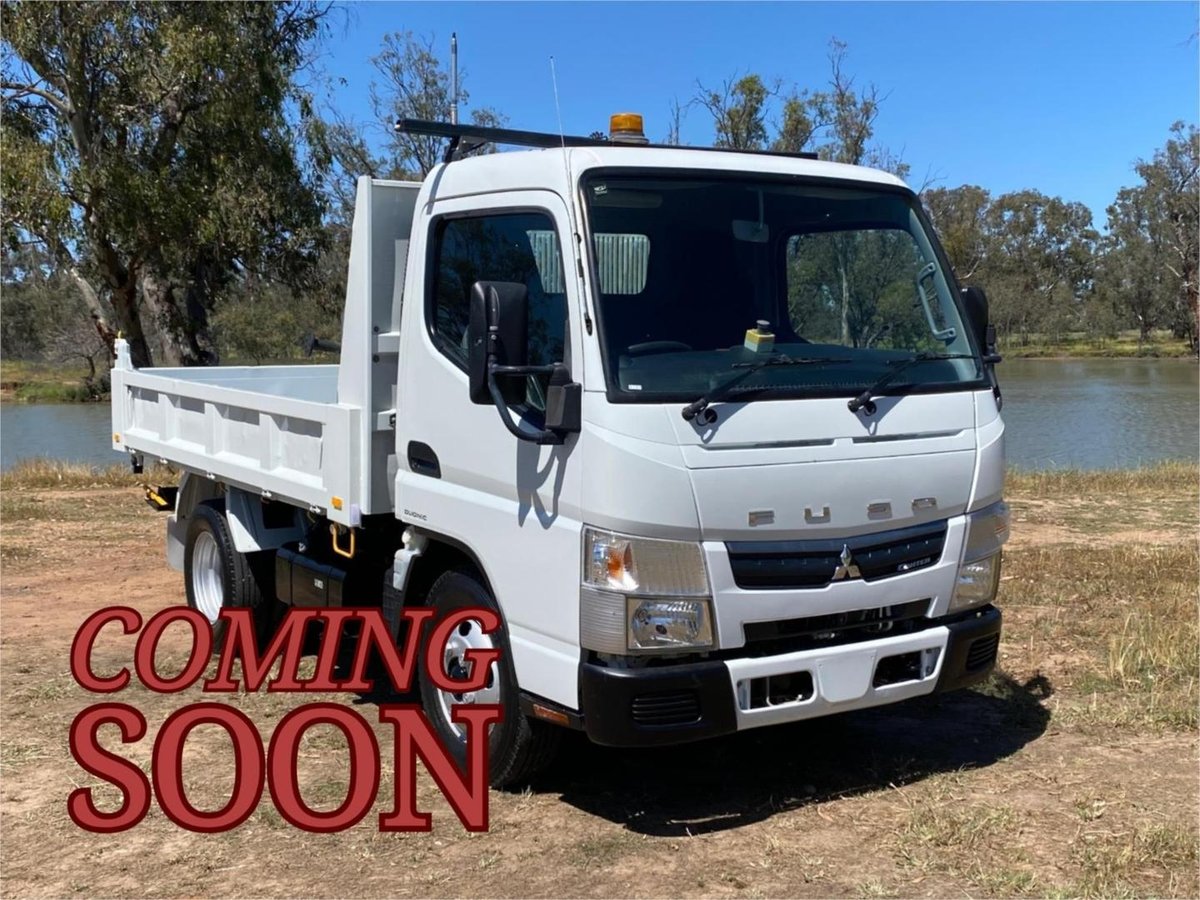 2019 Mitsubishi Canter image 11