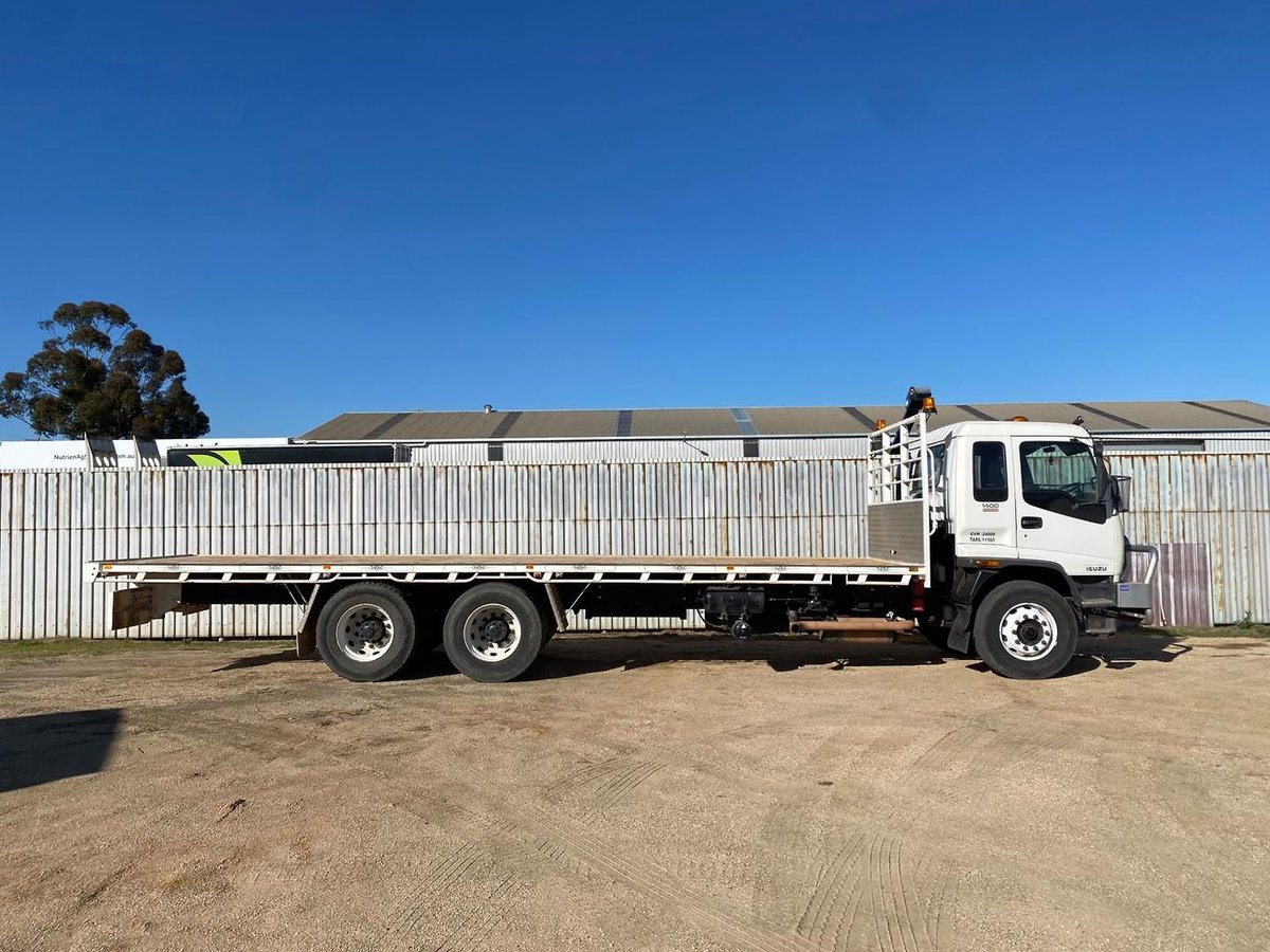 2003 Isuzu F Series FVZ 1400 image 6