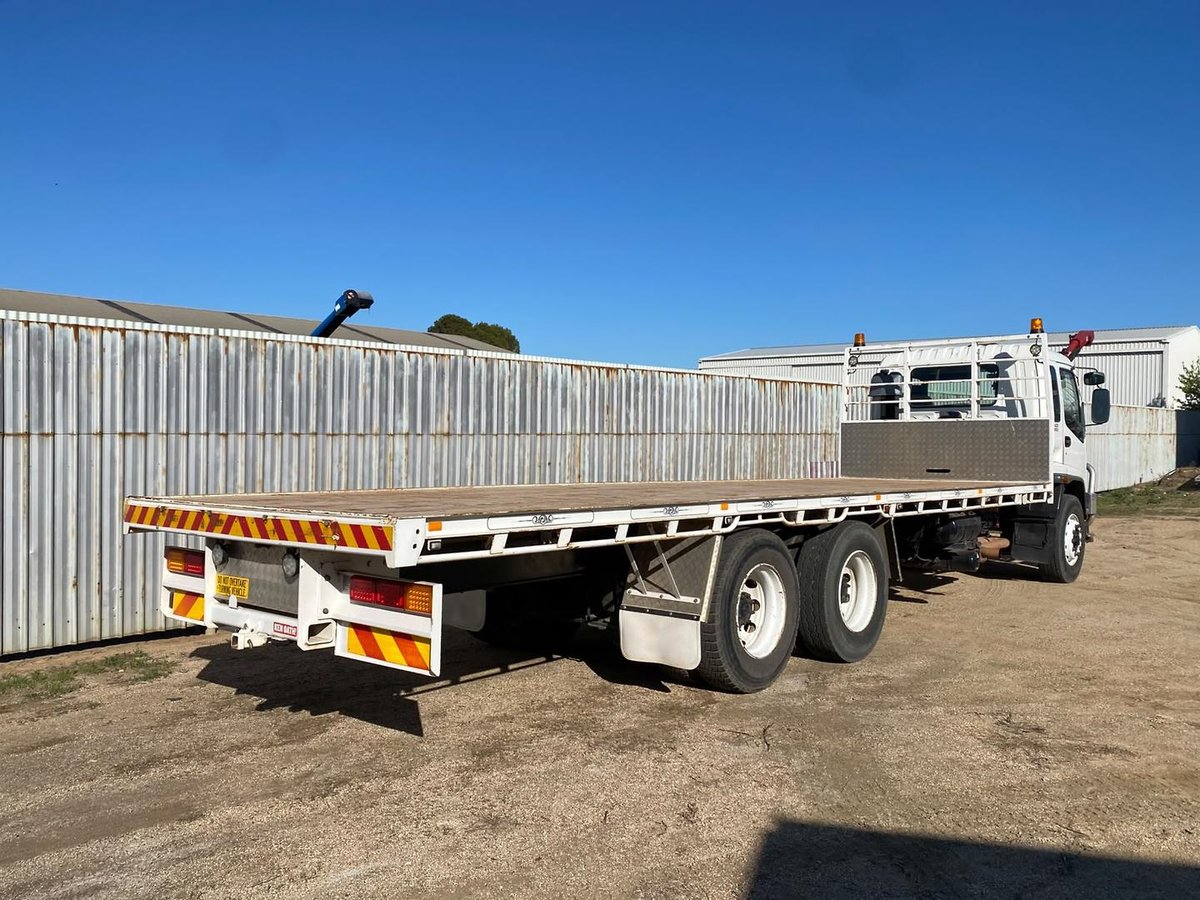 2003 Isuzu F Series FVZ 1400 image 5