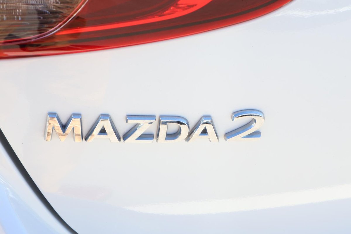 2020 Mazda 2 G15 Pure DJ Series image 27