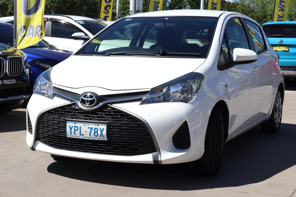 2015 Toyota Yaris Ascent NCP130R image 3