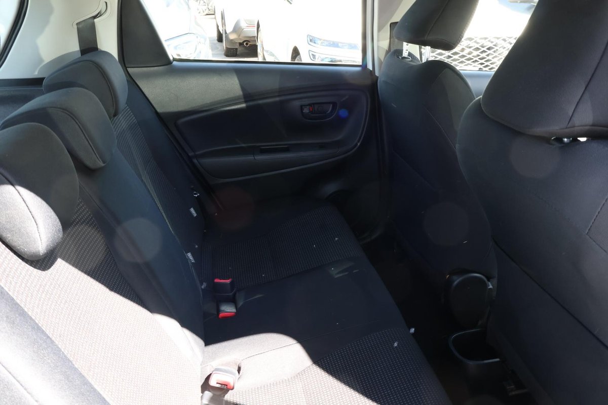 2015 Toyota Yaris Ascent NCP130R image 20