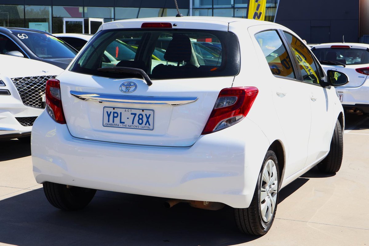 2015 Toyota Yaris Ascent NCP130R image 6