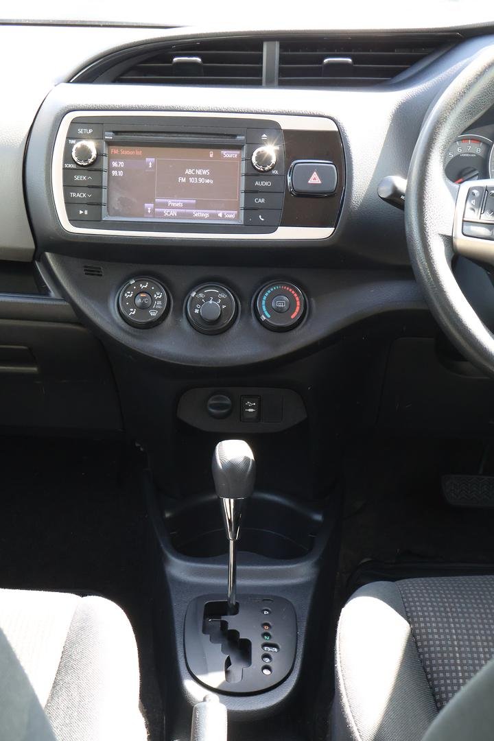 2015 Toyota Yaris Ascent NCP130R image 16