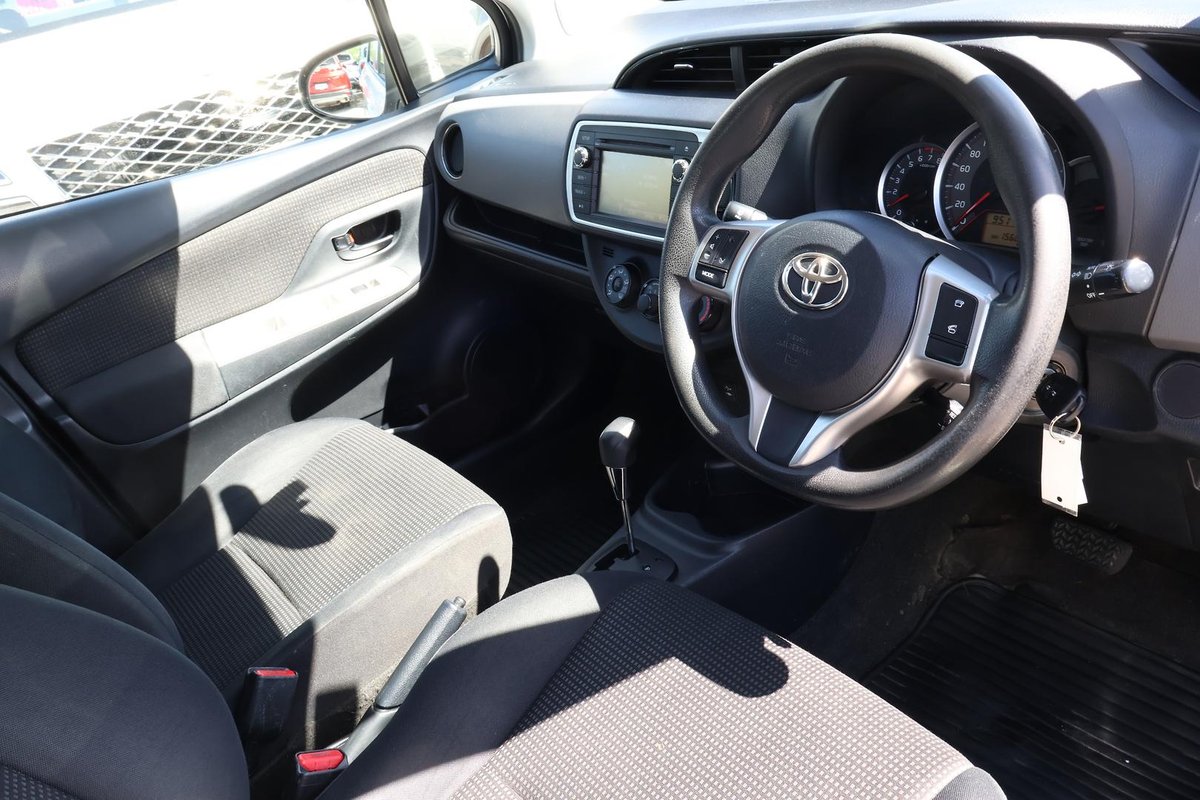 2015 Toyota Yaris Ascent NCP130R image 7