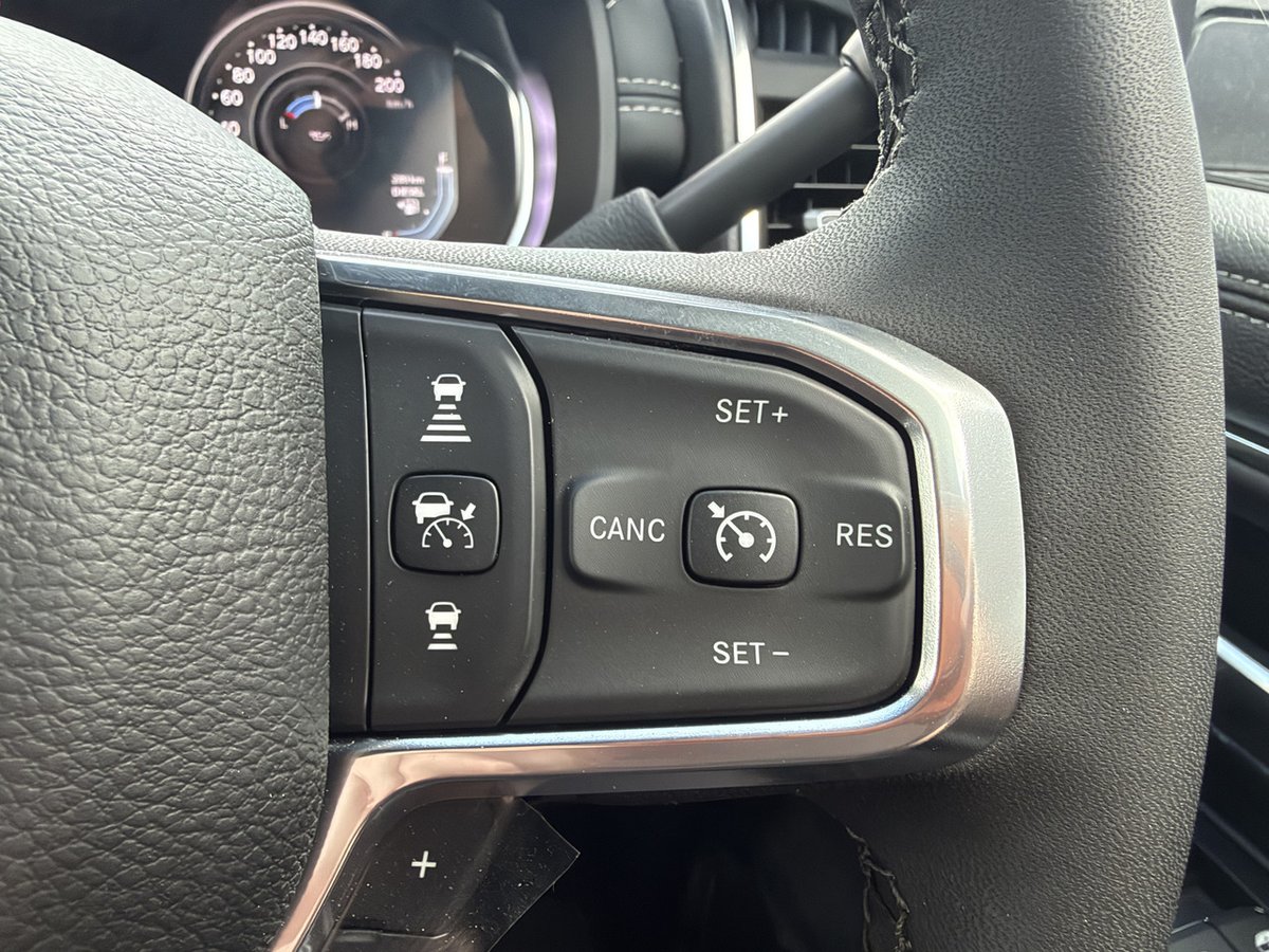 2026 Ram 2500 Laramie STD image 17
