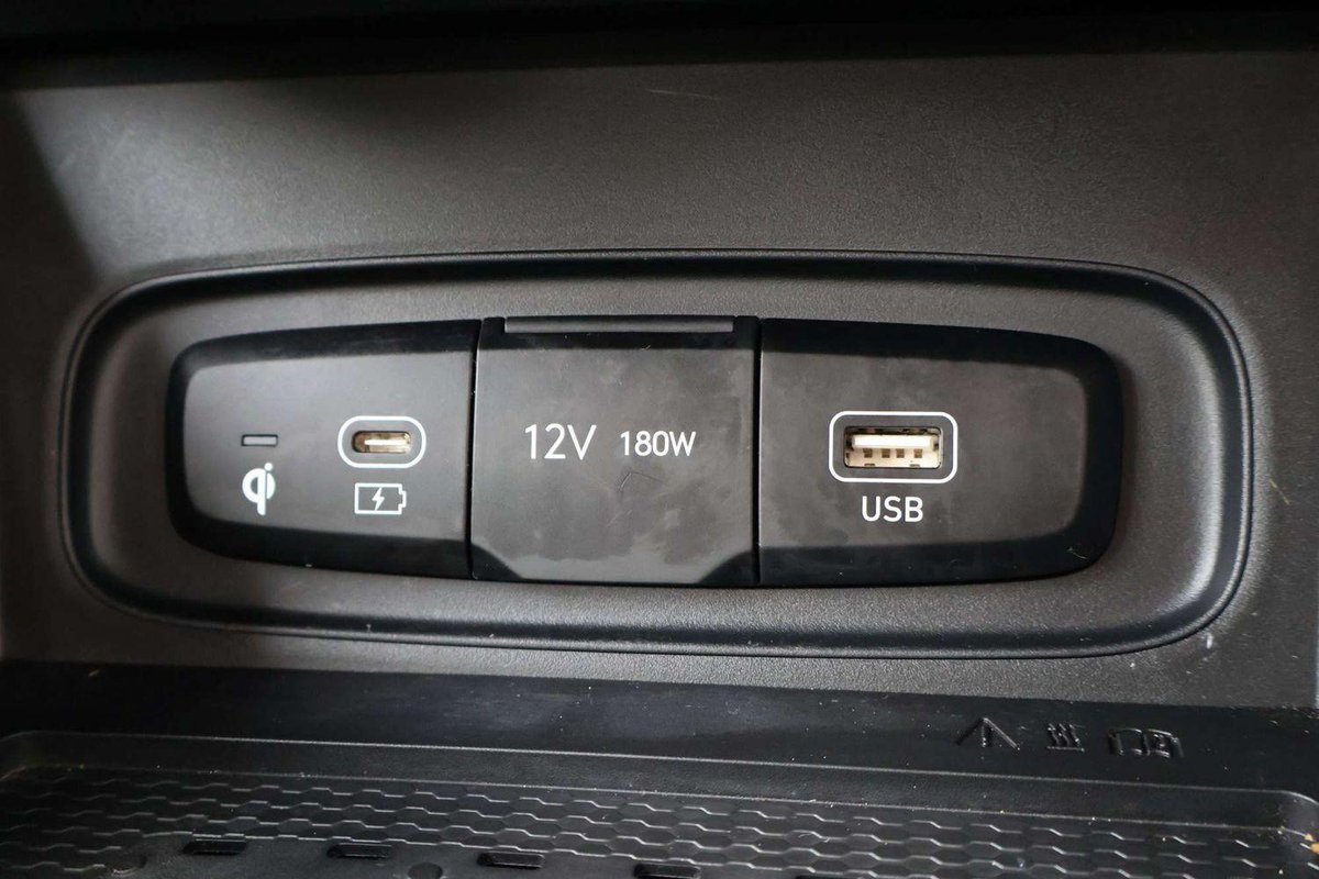 2024 Hyundai Venue QX.V5 MY24 image 15