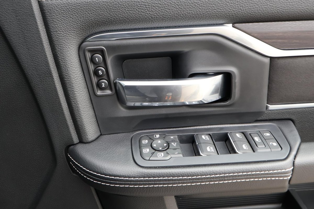 2026 RAM 2500 Laramie DJ MY26 4X4 Dual Range image 24
