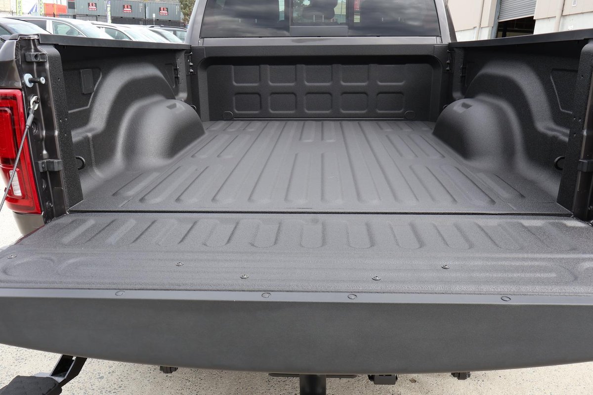2026 RAM 2500 Laramie DJ MY26 4X4 Dual Range image 33