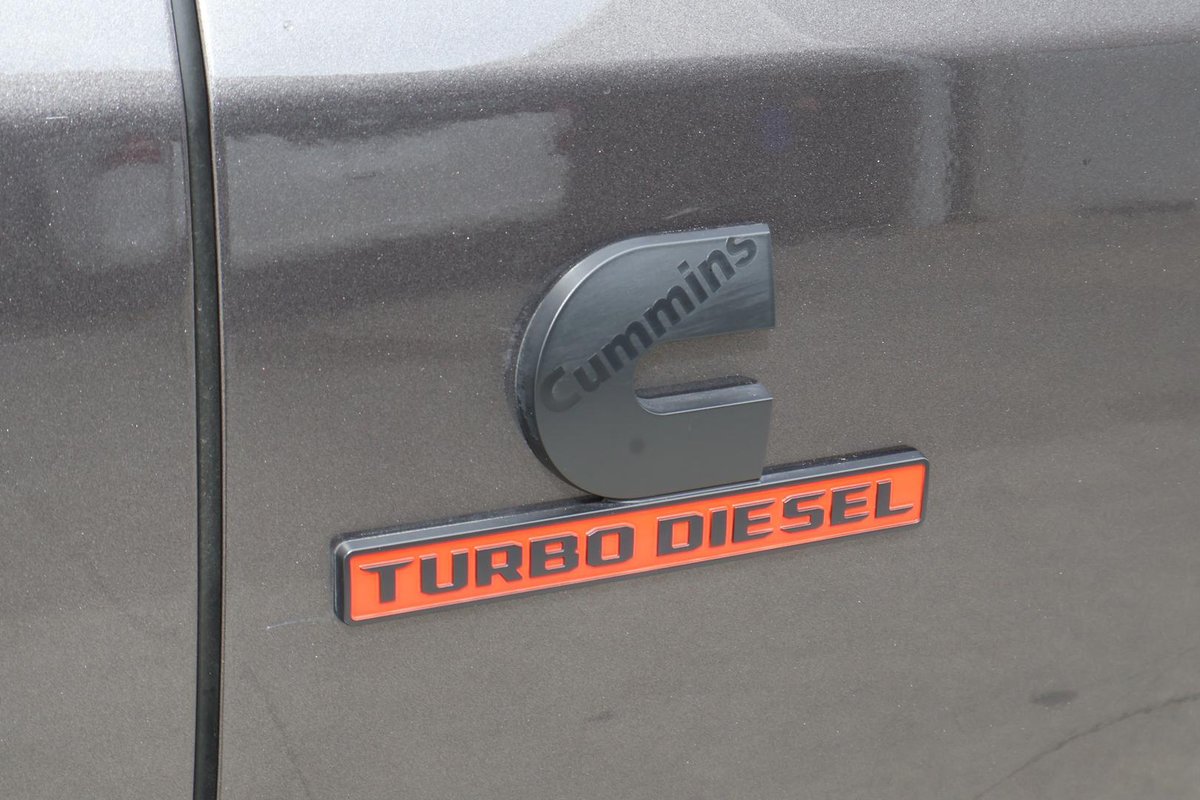 2026 RAM 2500 Laramie DJ MY26 4X4 Dual Range image 38