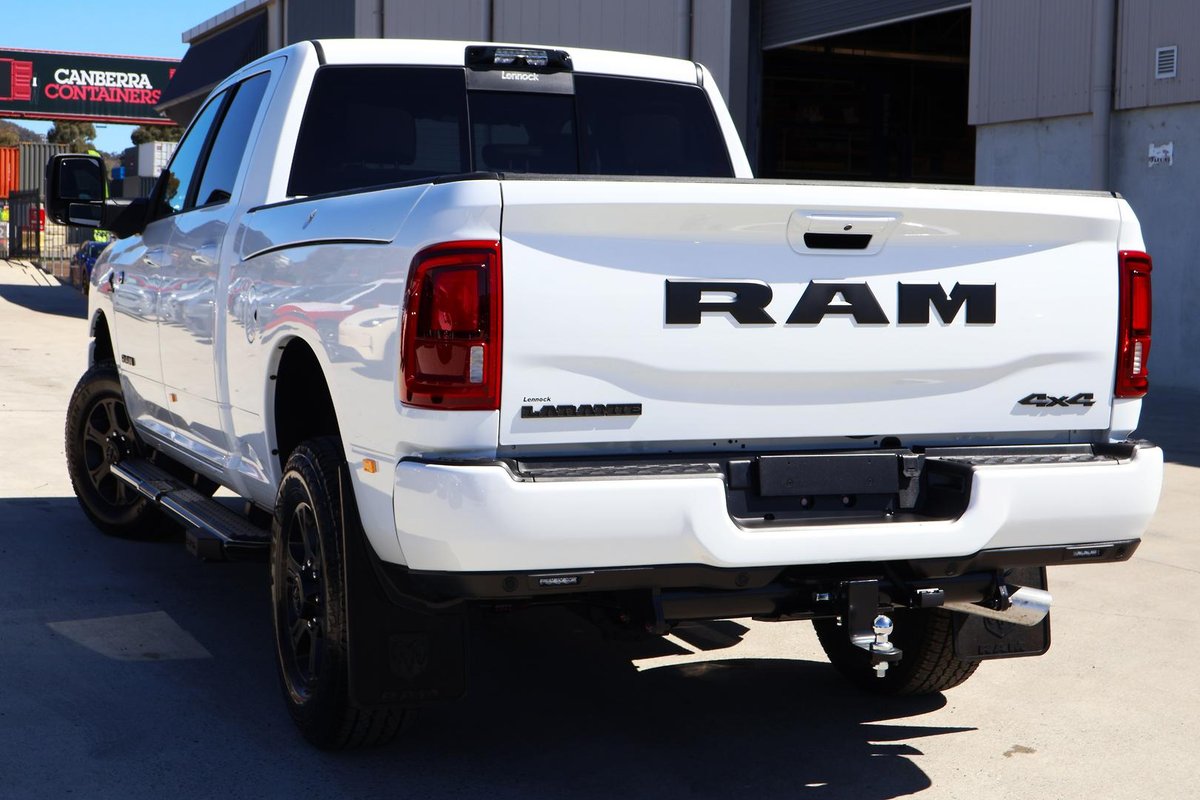 2026 RAM 2500 Laramie Rambox DJ MY26 4X4 Dual Range image 4