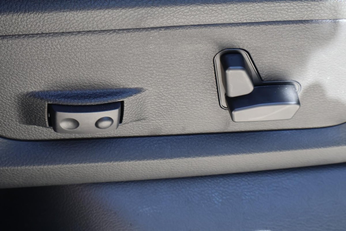 2026 RAM 2500 Laramie Rambox DJ MY26 4X4 Dual Range image 24
