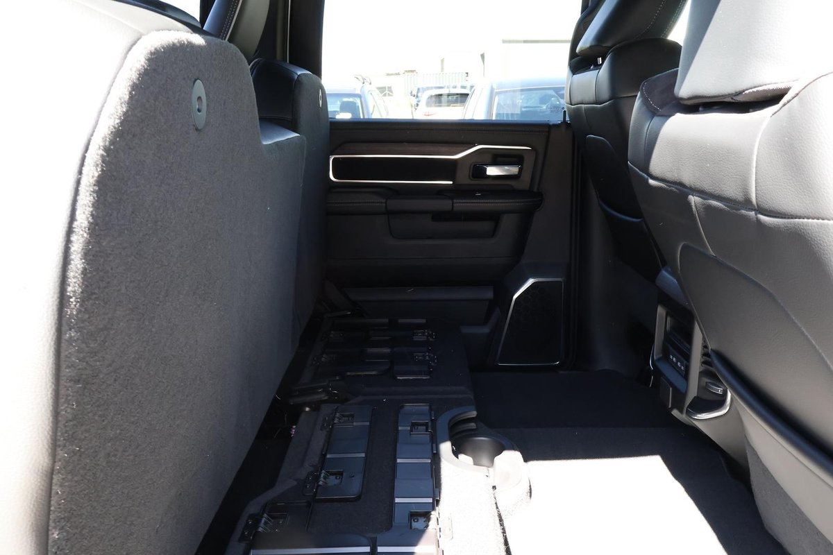 2026 RAM 2500 Laramie Rambox DJ MY26 4X4 Dual Range image 27