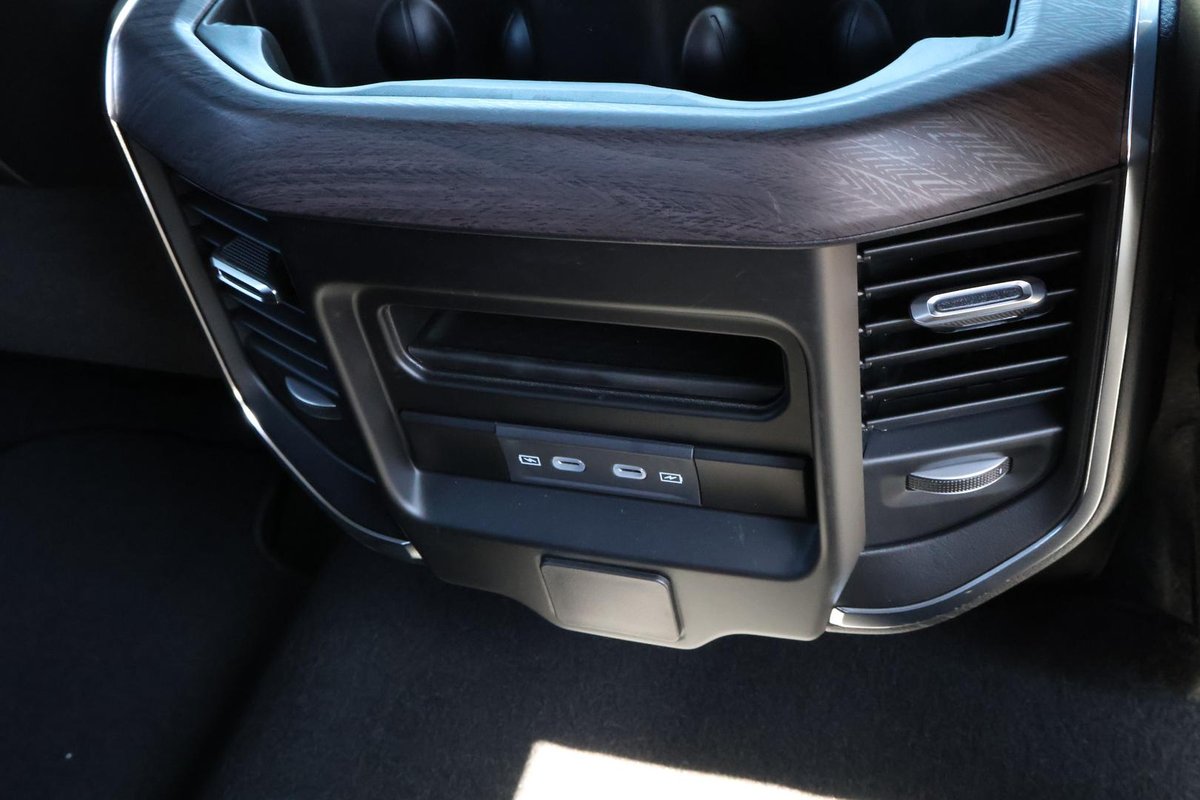 2026 RAM 2500 Laramie Rambox DJ MY26 4X4 Dual Range image 28