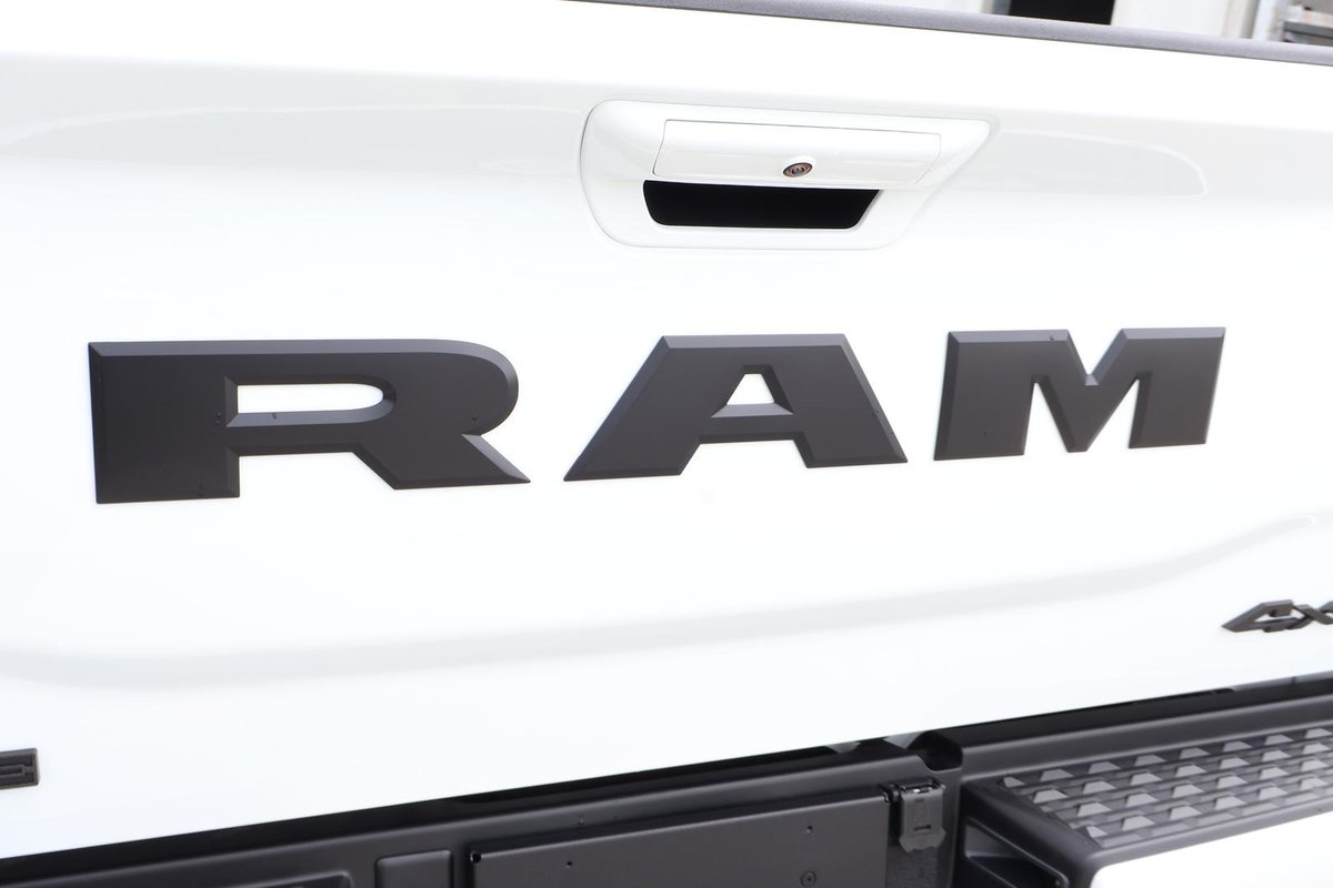 2026 RAM 2500 Laramie Rambox DJ MY26 4X4 Dual Range image 42