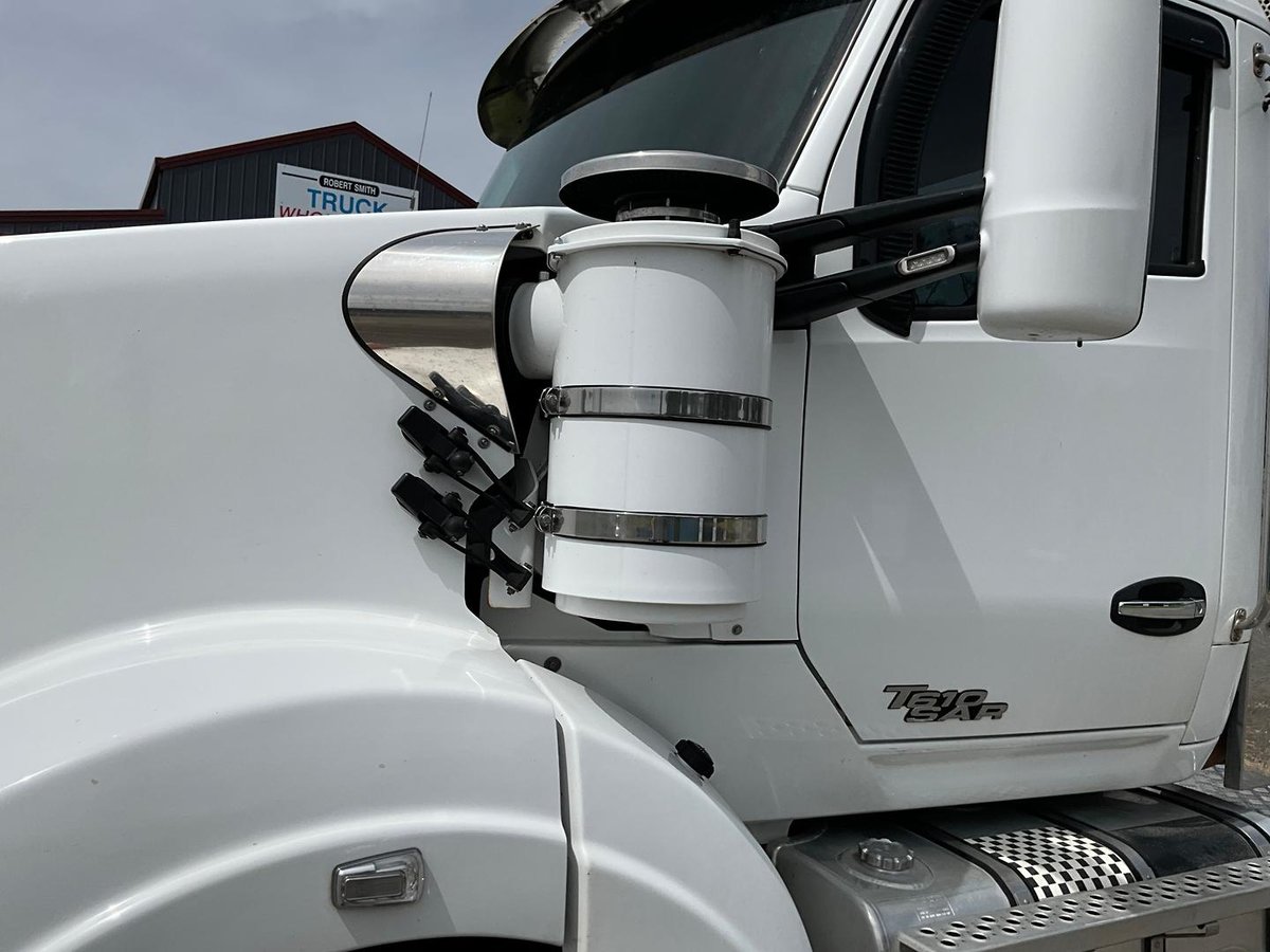 2018 Kenworth T610 SAR image 22