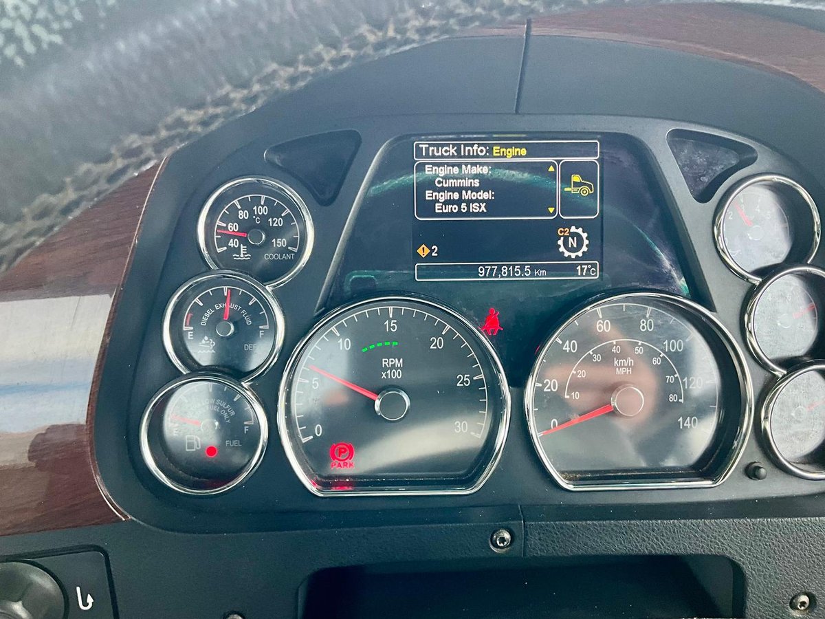 2018 Kenworth T610 SAR image 8