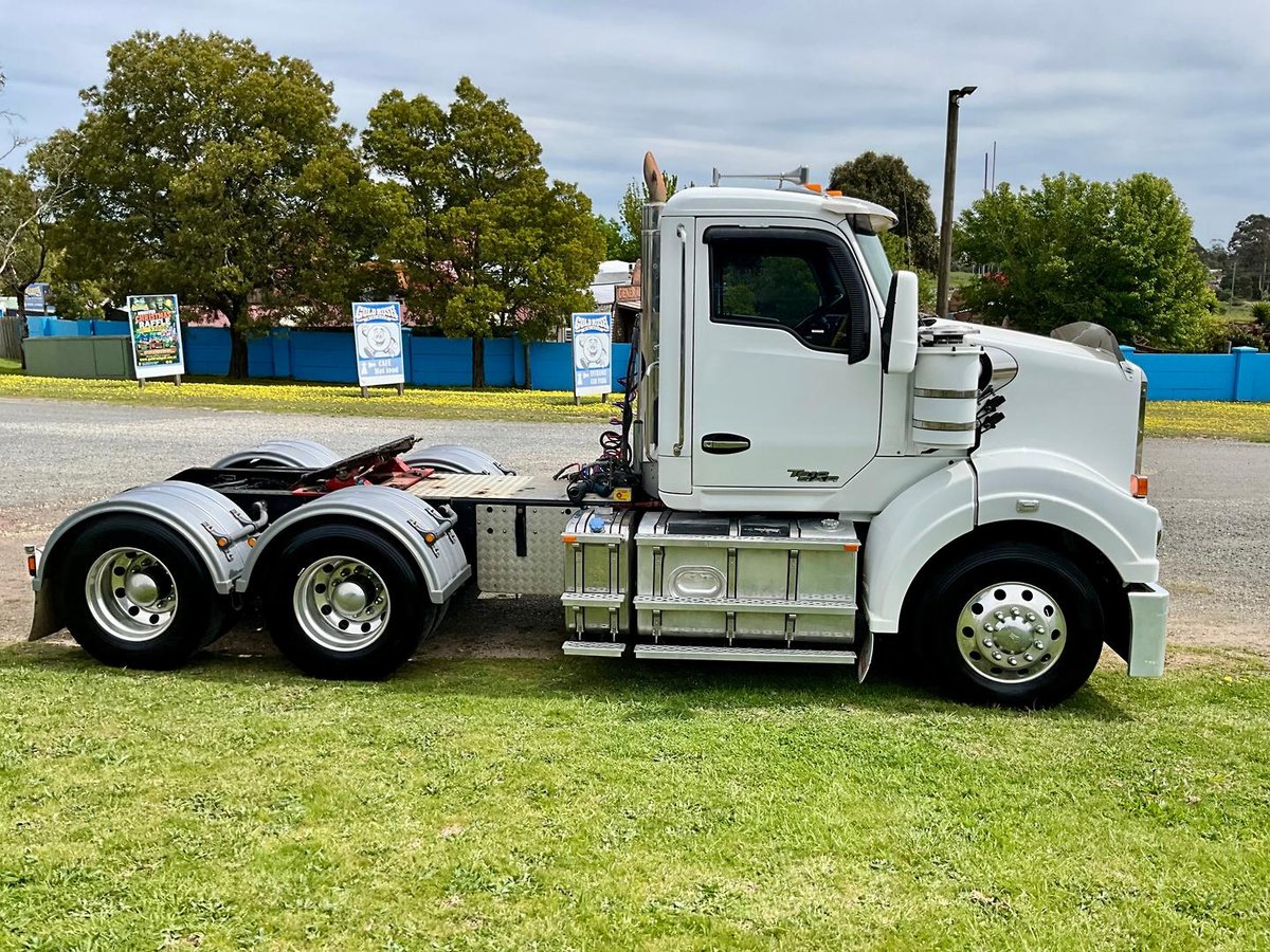 2018 Kenworth T610 SAR image 5