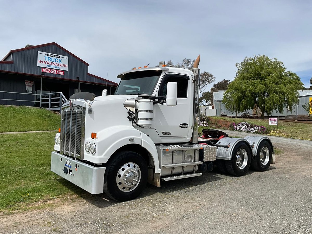 2018 Kenworth T610 SAR image 30