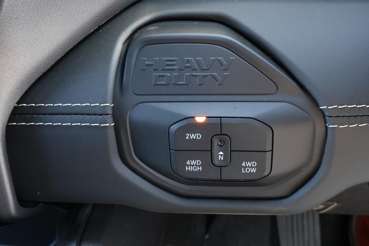 2026 RAM 2500 Laramie DJ MY26 4X4 Dual Range image 19