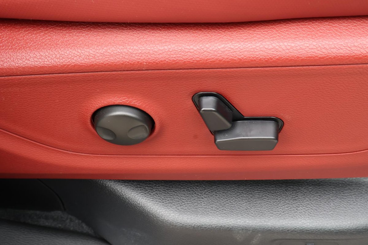 2025 RAM 1500 Rebel Hurricane SO DT MY26 4X4 Dual Range image 24