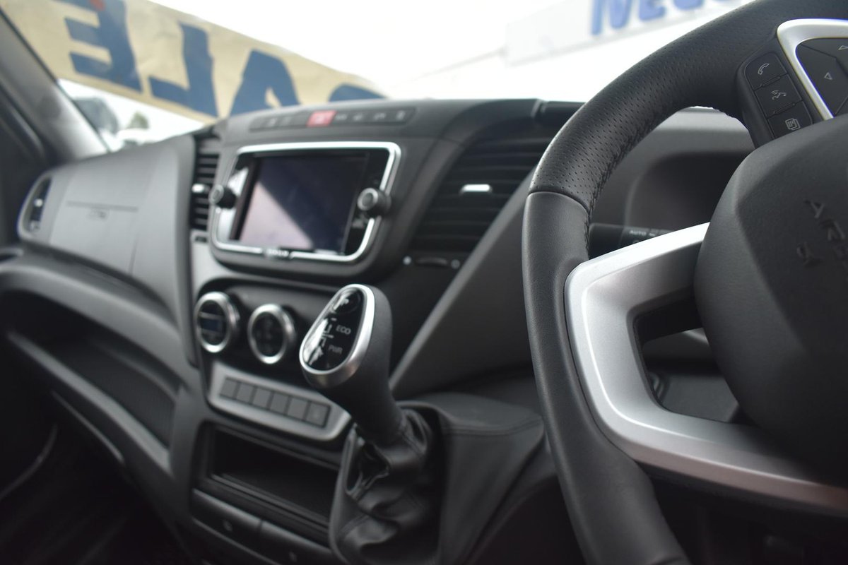 2025 Iveco Daily 50C18 image 12