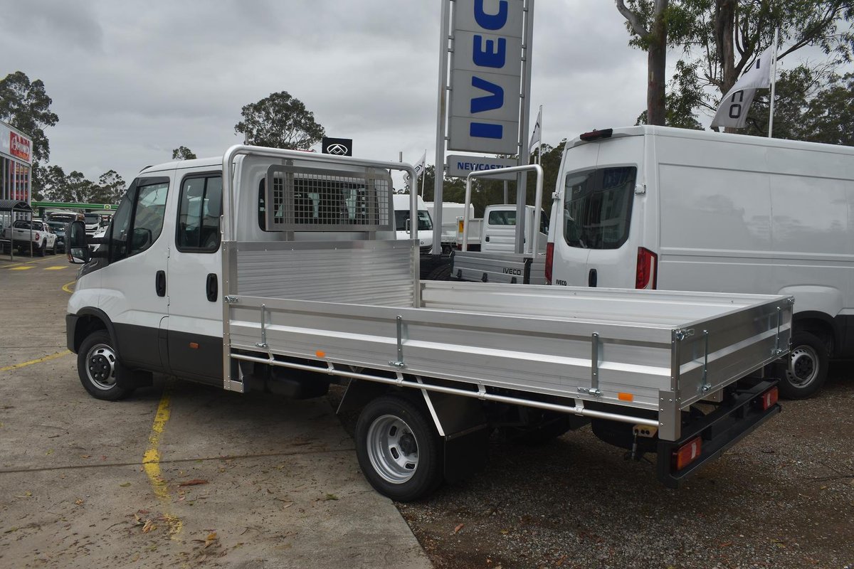 2025 Iveco Daily 50C18 image 6