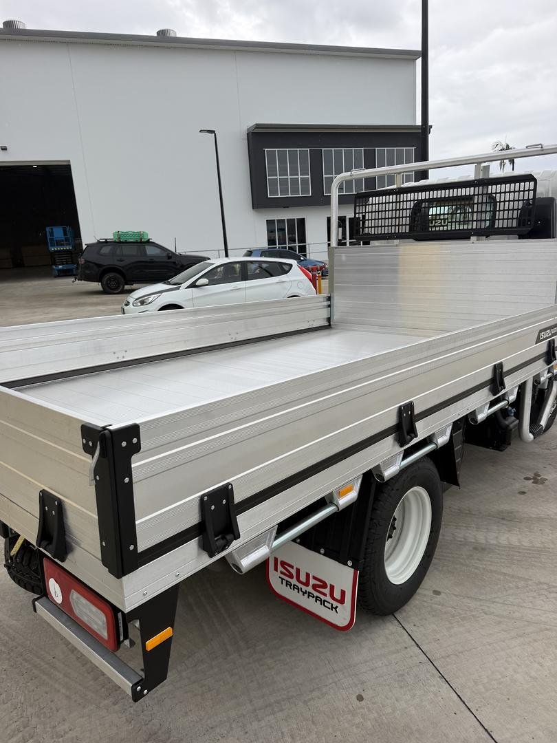 2026 Isuzu N Series NMS 65-150 MT D28 Traypack image 14