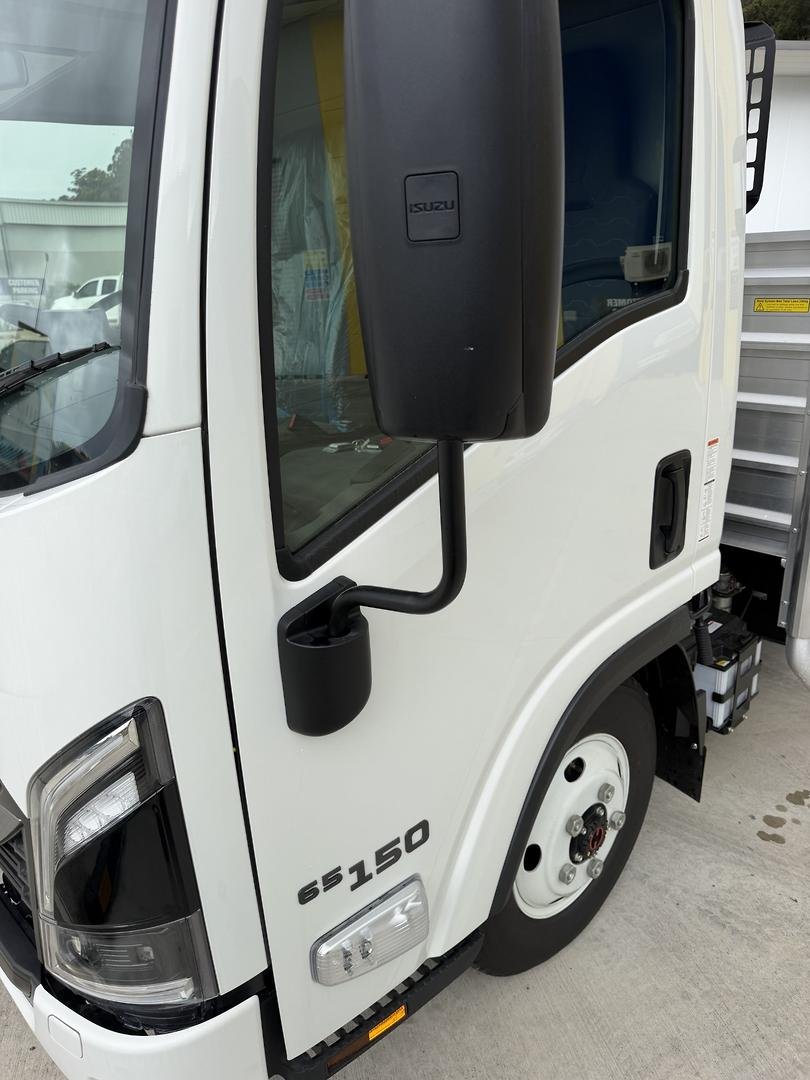 2026 Isuzu N Series NMS 65-150 DT D28 Traypack image 4