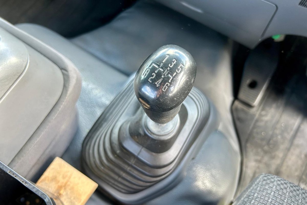 2012 Isuzu F Series FRR 500 image 24