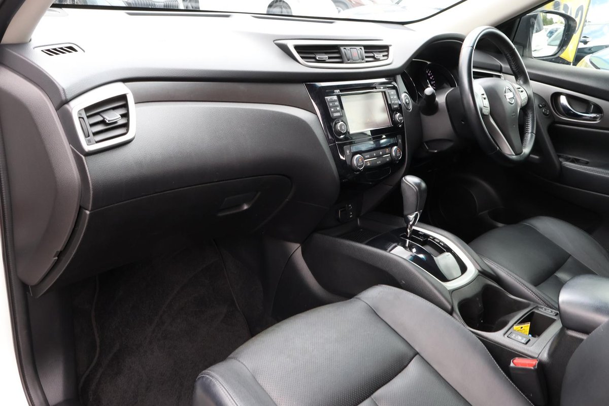 2014 Nissan X-TRAIL ST-L T32 image 25