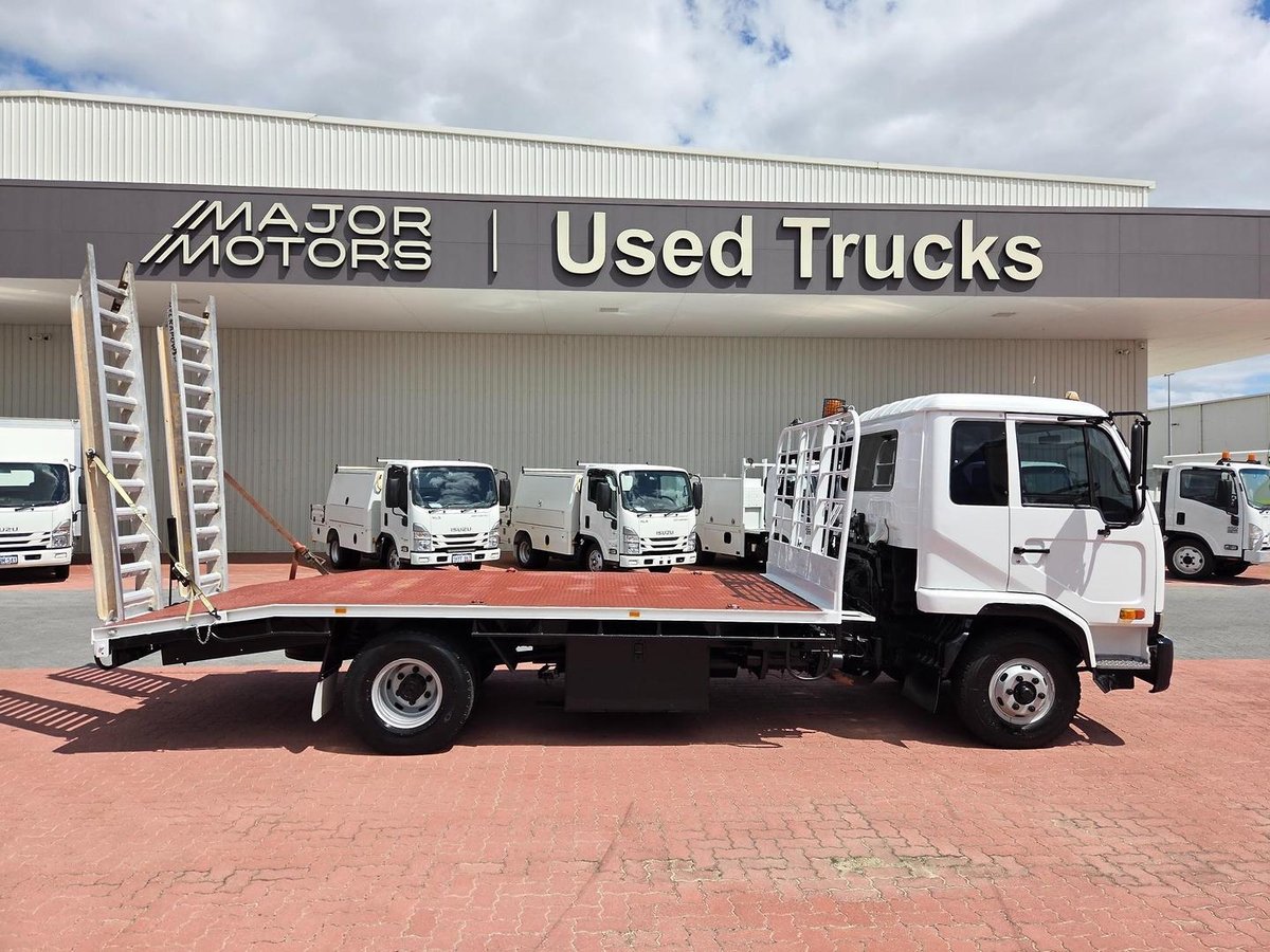 2005 UD Mk240 Beavertail And Ramps image 9