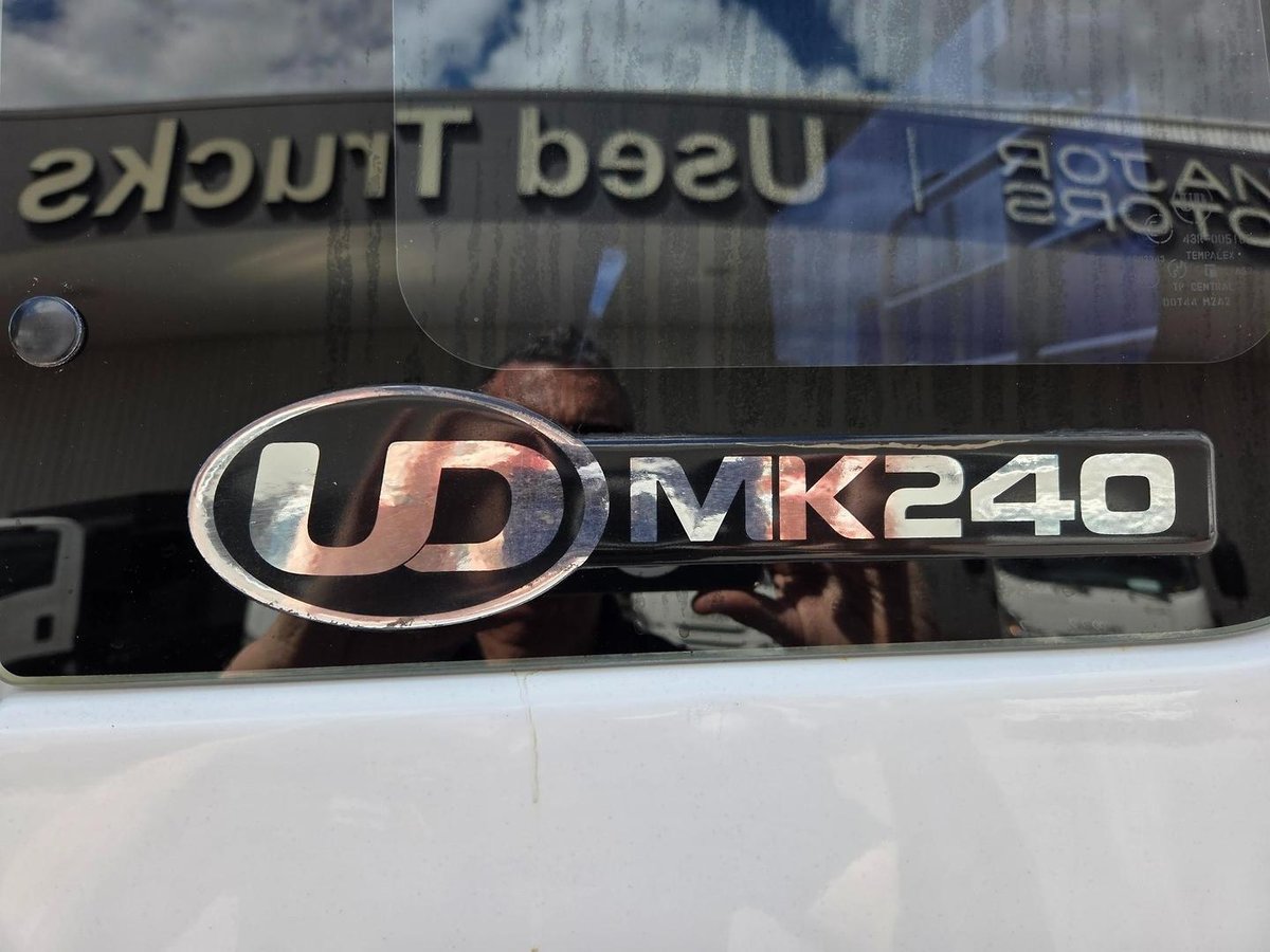 2005 UD Mk240 Beavertail And Ramps image 7