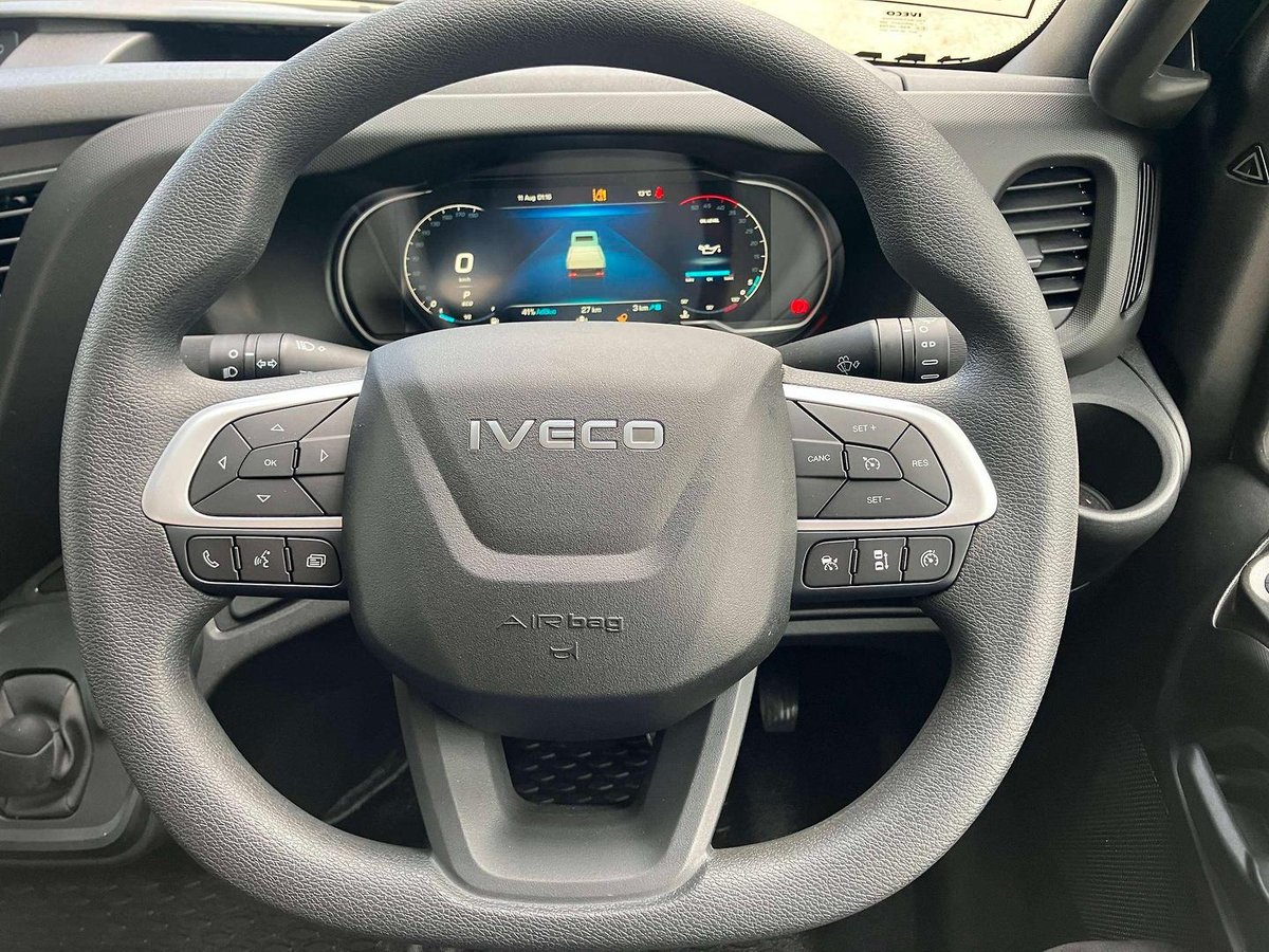 2026 Iveco Daily 42S18V image 15