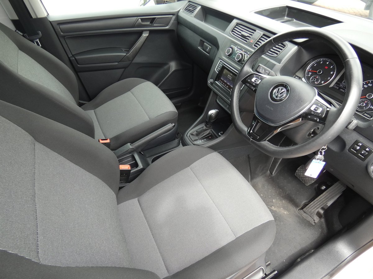 2019 Volkswagen Caddy TSI220 2KN MY19 image 12