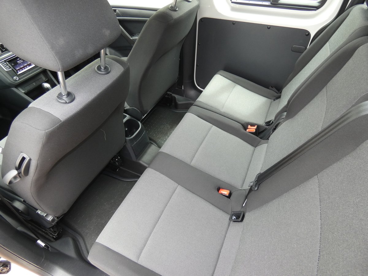2019 Volkswagen Caddy TSI220 2KN MY19 image 15