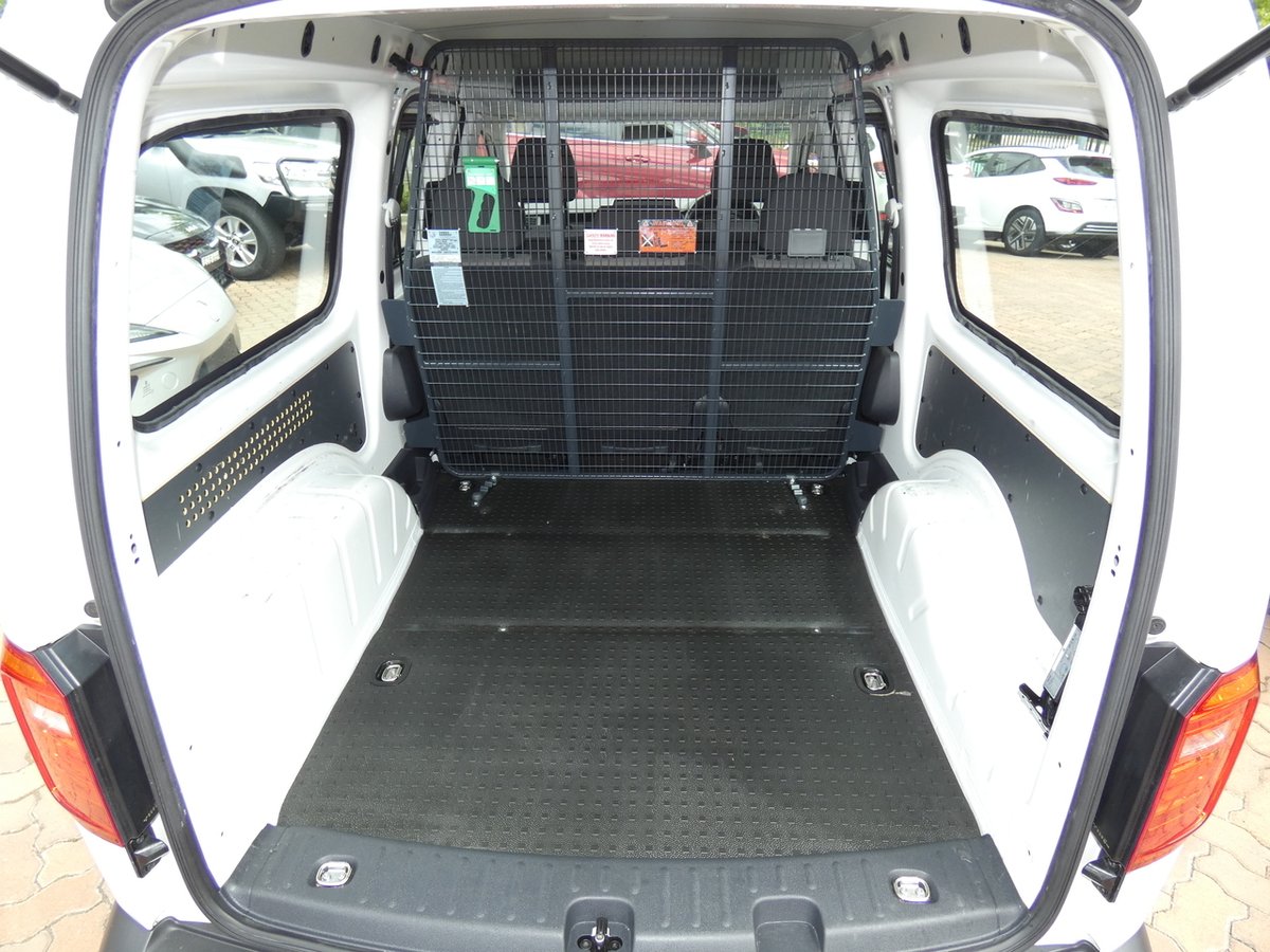 2019 Volkswagen Caddy TSI220 2KN MY19 image 8