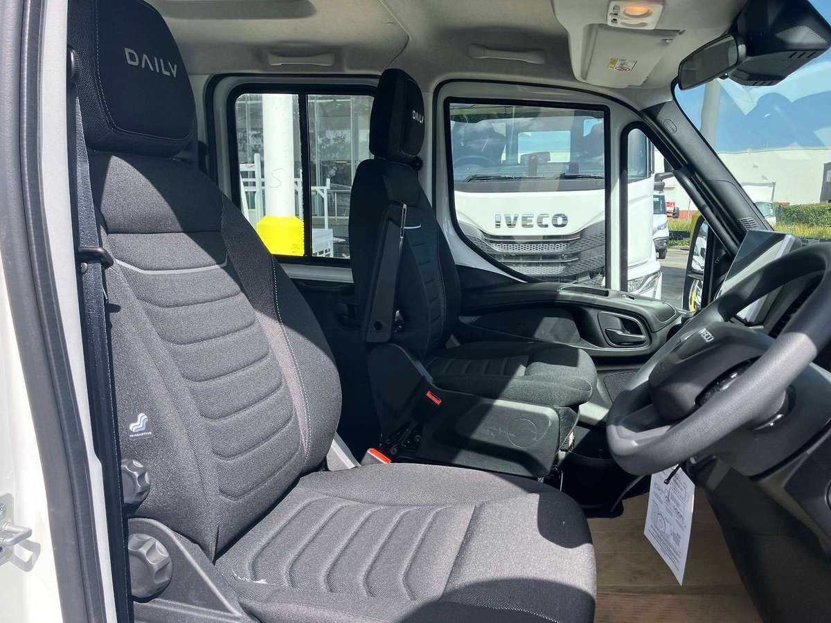 2026 Iveco Daily 50C18 image 12