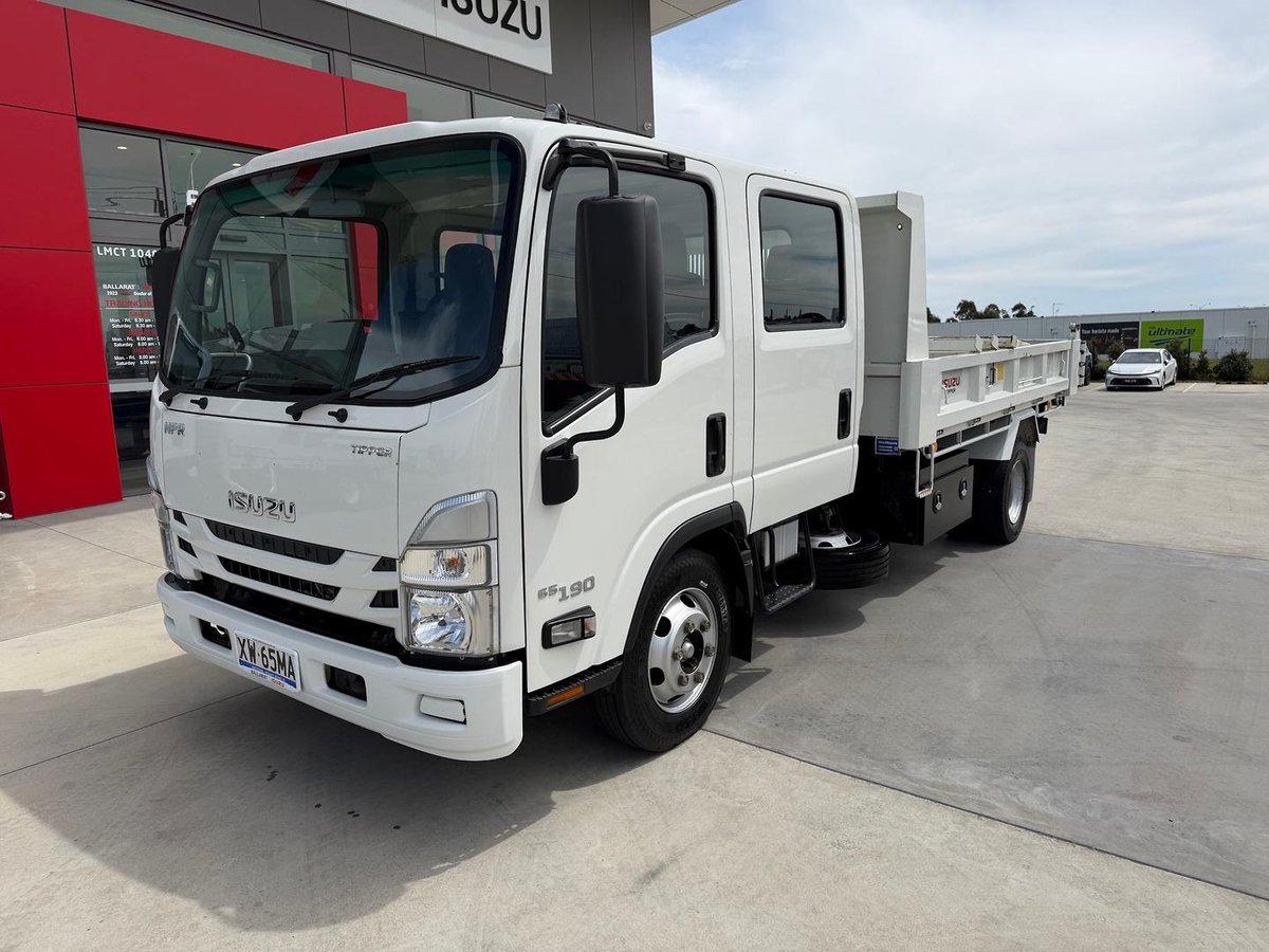2023 Isuzu N Series NPR 65/45-190 Tipper image 2