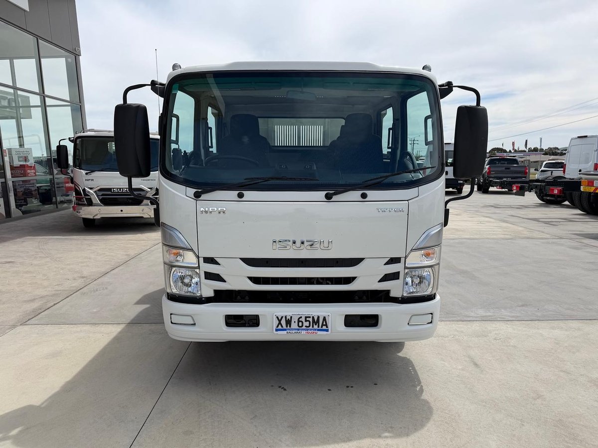 2023 Isuzu N Series NPR 65/45-190 Tipper image 8
