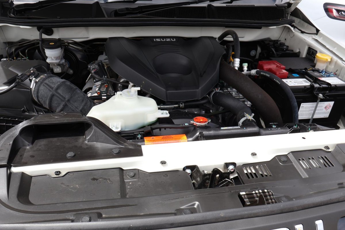 2022 Isuzu D-MAX X-TERRAIN MY23 4X4 Dual Range image 27