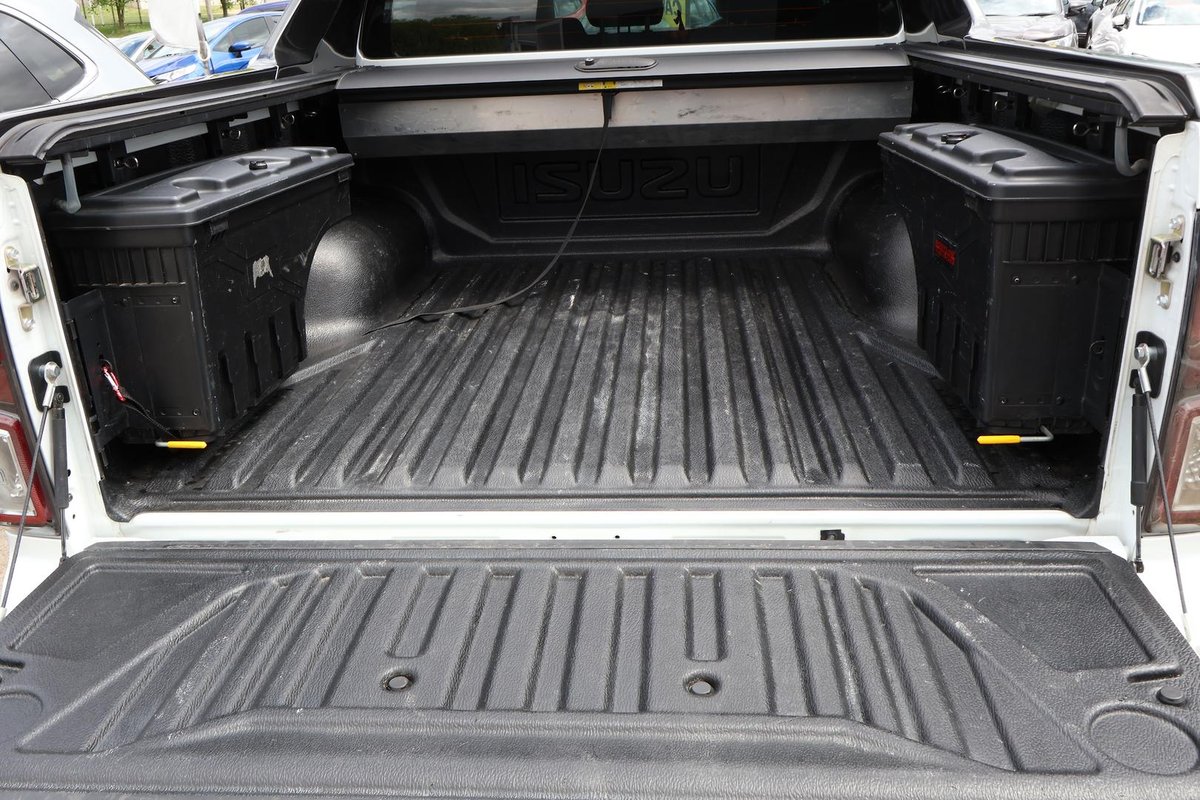 2022 Isuzu D-MAX X-TERRAIN MY23 4X4 Dual Range image 26