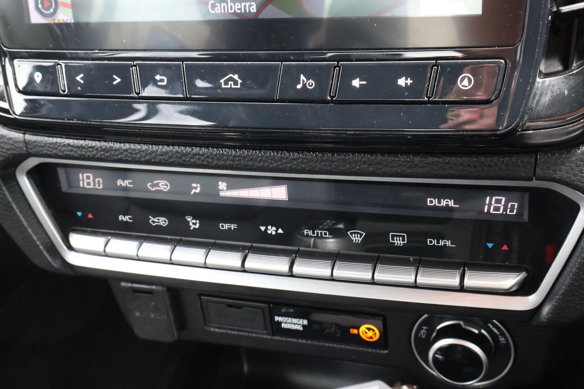 2022 Isuzu D-MAX X-TERRAIN MY23 4X4 Dual Range image 18