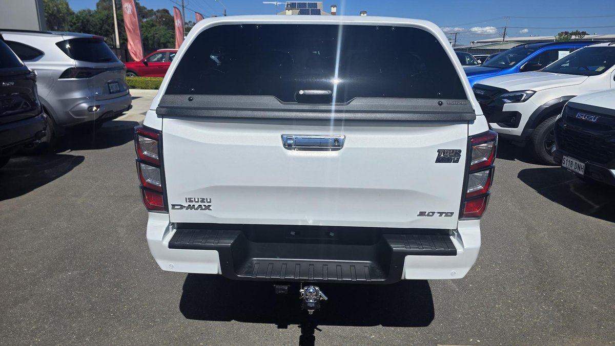 2026 Isuzu D-MAX LS-U MY25.5 4X4 Dual Range image 6