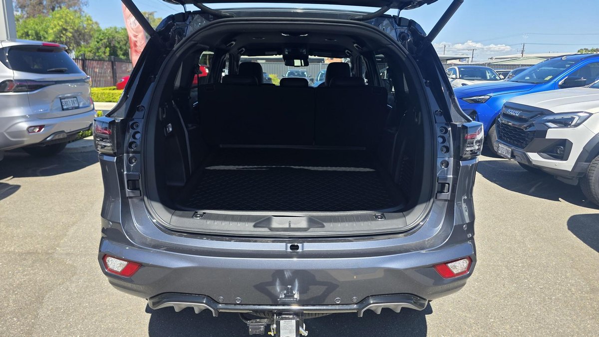 2026 Isuzu MU-X LS-T MY25.5 4X4 Dual Range image 8