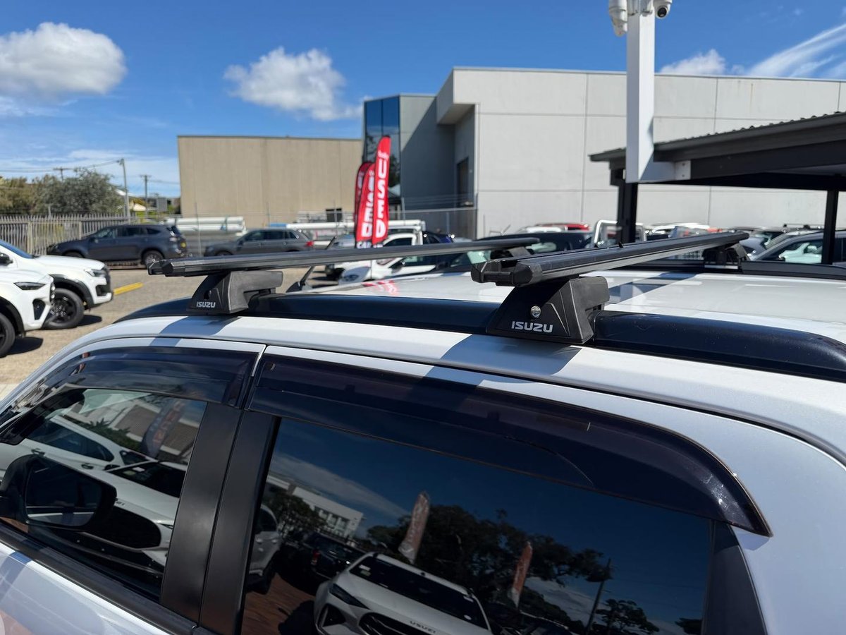 2024 Isuzu D-MAX X-TERRAIN MY24 4X4 Dual Range image 23